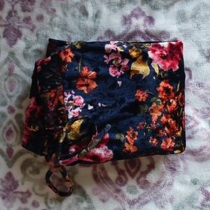 ⚘️Floral Velvet Pants⚘️